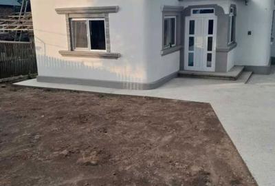 Casă cu 2 camere cu Teren 700 Mp în Bradu - 5