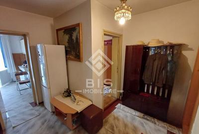 Vanzare apartament 3 camere, Decebal, 65 mp utili Vanzare apartament 3 camere, Decebal, 65 mp utili - 1