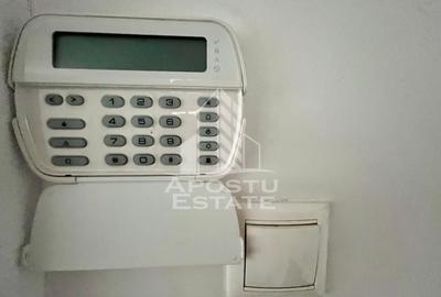 Casa cu 5 camere, 2 bai, pretabila pentru birouri. Girocului - 14