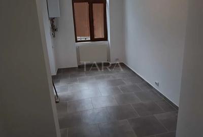 Apartament cu 3 camere decomandat în Central - 2