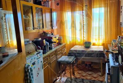 Apartament cu 4 camere în Central - 4