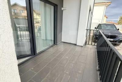 Apartament cu 3 camere decomandat în Tărlungeni - 2