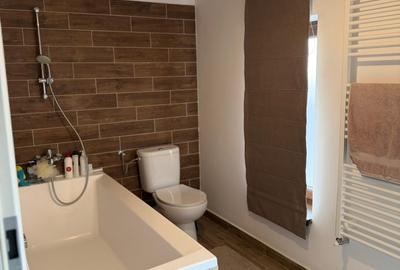 Duplex cu 3 camere cu Canalizare în Est - 9