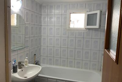 Apartament cu 3 camere semidecomandat în Titan - 10