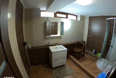 Apartament cu 3 camere, mobilat în Lazu - 5