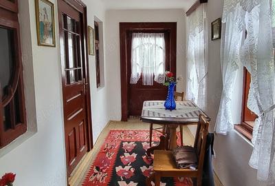 Casă cu 4 camere în Tronari - 8