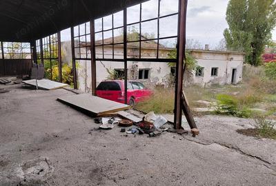 De vanzare Ansamblu de construc?ii in Gala?i, zona Pia?a Centrala - 1