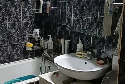 Inchiriez apartament cu 3 camere zona Mall Tg. Jiu - 7