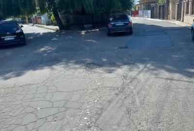 Casă cu 3 camere în 23 August - 4