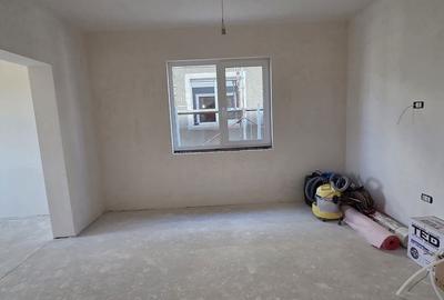 Casă cu 4 camere cu Teren 300 Mp în Șag - 13