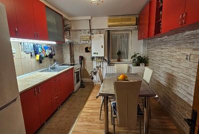 Apartament cu 3 camere decomandat, mobilat în Tineretului - 2