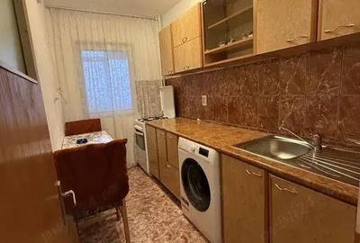 Garsoniera titan auchan- - 2