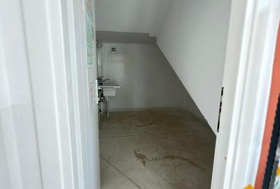Spațiu comercial, de 200 mp, în Central - 16
