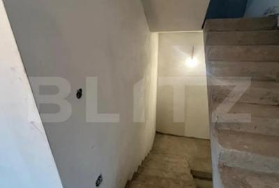 Casă cu 7 camere cu Teren 600 Mp în Micro 6 - 2