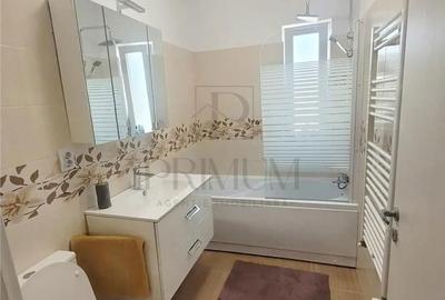 Apartament cu 3 camere semidecomandat în Ciarda Roșie