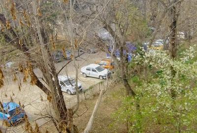 Apartament cu 3 camere decomandat în Brâncoveanu - 9