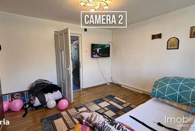 Casă cu 4 camere cu Teren 700 Mp în Petros - 5