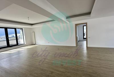 Apartament cu 4 camere semidecomandat în Unirii - 2