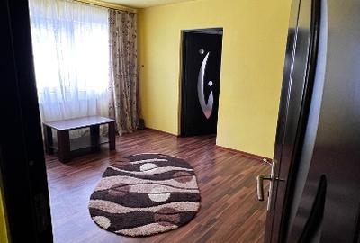 Apartament de vânzare - 1