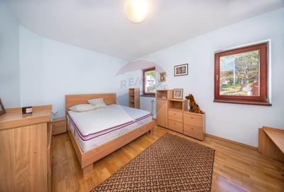 Vila cu 8 Camere, Sala de Fitness si Sauna in Moieciu Comision 0% - 34