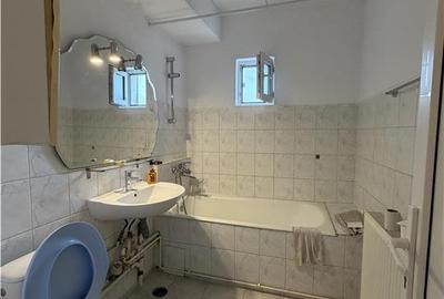 Apartament cu 2 camere decomandat în Nicolina - 3