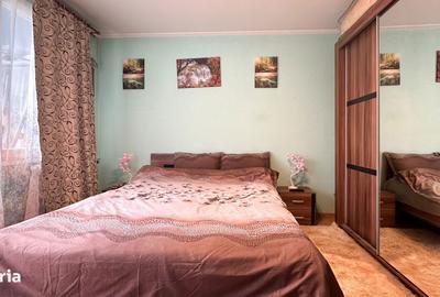 Apartament cu 3 camere decomandat în Giurgiului - 15