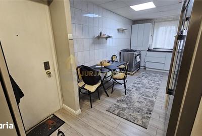 Apartament cu 4 camere decomandat în Mănăștur