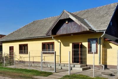 Casă cu 2 camere cu Teren 257 Mp în Zăbala - 1