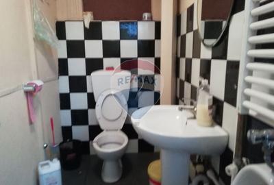 Birou, de 52 mp, în Unirii - 6