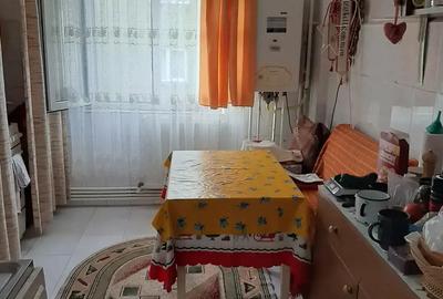 De vanzare De vanzare - 2