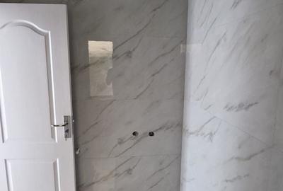 Casă cu 4 camere cu Teren 162 Mp în Central - 3