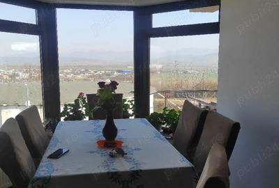 Casă cu Teren 1040 Mp în Central - 11