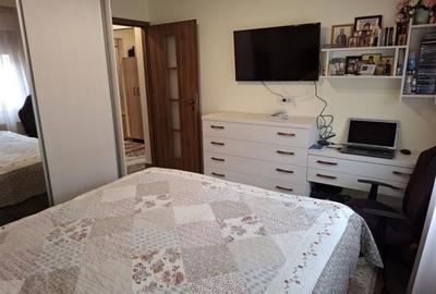 Apartament 3 camere, zona Tractorul - 4