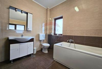 Casă cu 4 camere cu Teren 520 Mp în Berceni - 30