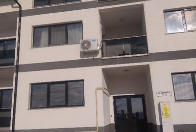 Apartament cu 3 camere decomandat în Burdujeni - 1