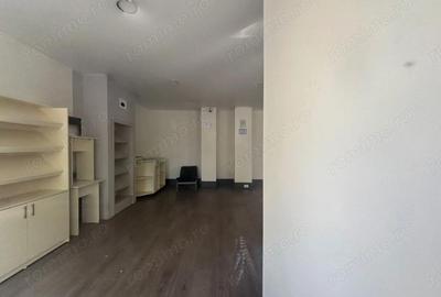 Spațiu comercial, de 108 mp, în Moșilor - 3