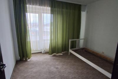 Apartament cu 3 camere decomandat în Centrul Civic - 6