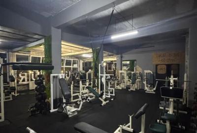 Spațiu comercial, de 176 mp, în Central - 1