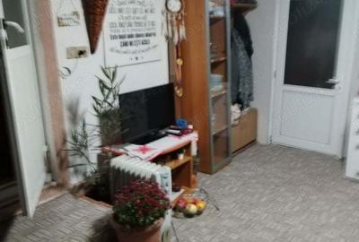 Casă cu 6 camere cu Teren 250 Mp în Costinești - 3