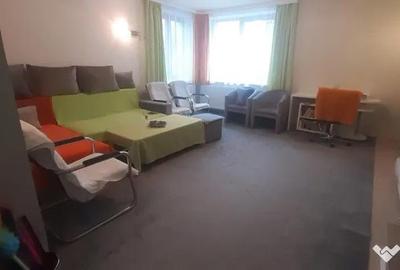 Casă cu 1 camere cu Teren 500 Mp în Central - 2