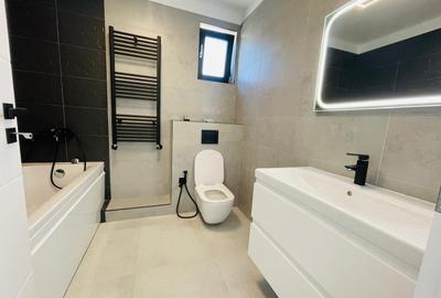 Casă cu 4 camere cu Teren 450 Mp în Domnești - 1