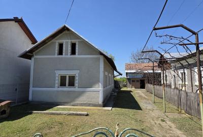 Casă cu 4 camere în Gura Foii - 2