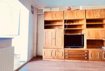 Apartament cu 3 camere decomandat, mobilat în P-ța Muncii - 10