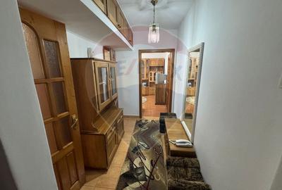 Apartament cu 2 camere de inchiriat-zona Cora Apartament cu 2 camere de inchiriat-zona Cora - 5