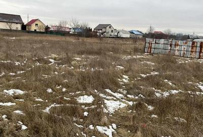 Teren de 400 mp, în Izvoare - 1