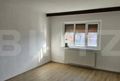 Apartament cu 2 camere decomandat în Rovine - 1