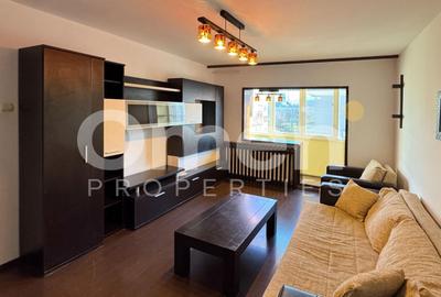 Apartament cu 4 camere semidecomandat, mobilat în Central