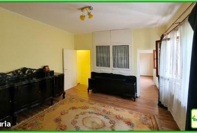 Casă cu 4 camere semidecomandat în Central - 6