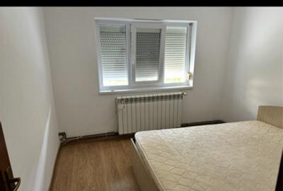 Apartament cu 3 camere decomandat zona Cotu Mic - 11