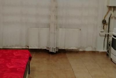 Inchiriez garsoniera - 3